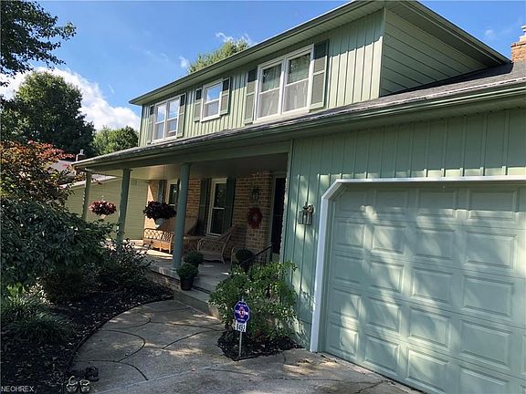 2nd image of 8492 Crystal Dr