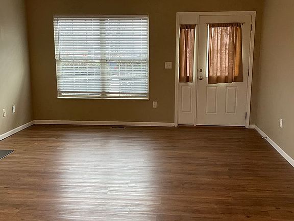 2nd image of 10974 Kentfield Dr