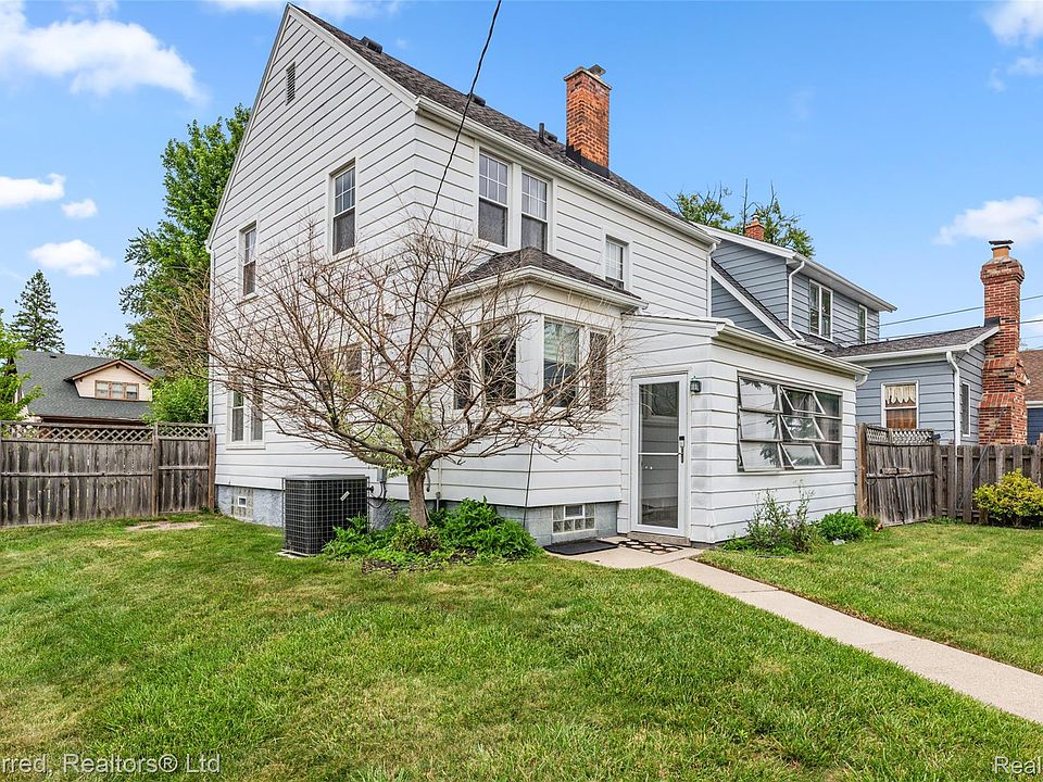 22265 Nowlin St, photo 20