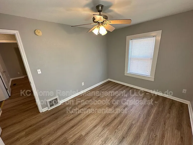 4045 S Minnie St — Photo 26