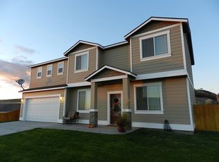 1200 W Davis St, Connell, WA 99326