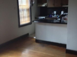 2039 Walnut St APT 4F, Philadelphia, PA 19103