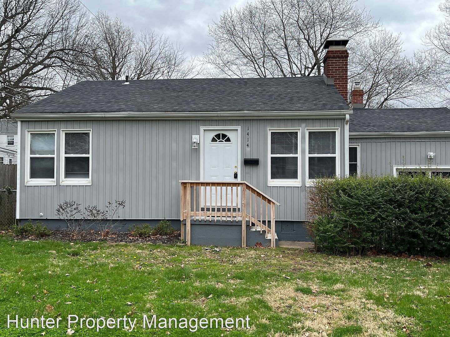 1414 S Pickwick Ave, Springfield, MO 65804 Zillow