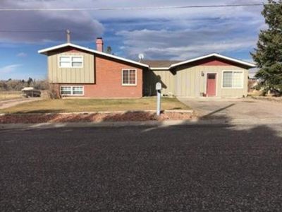 658 E Cole St, Wheatland, WY, 82201