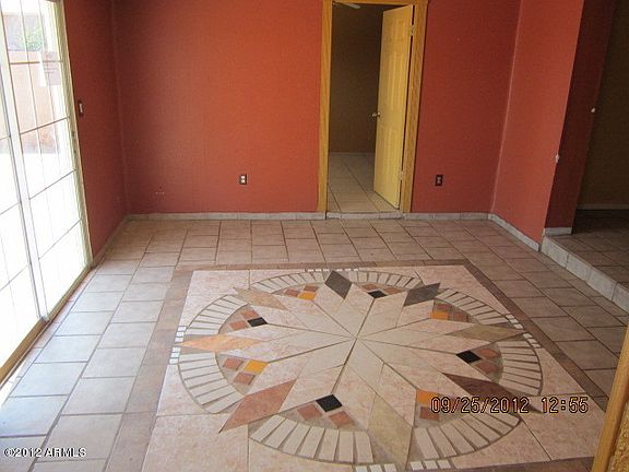 3rd image of 3407 W Rosewood Ave