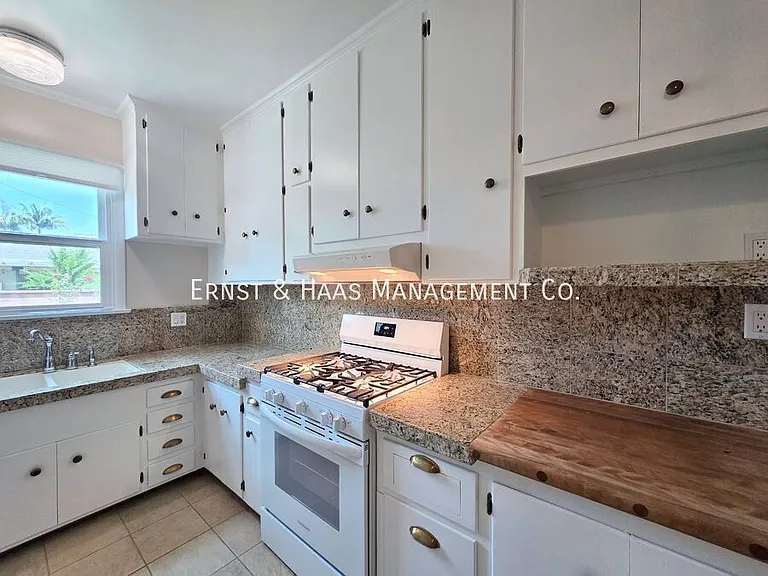 9497 Foster Rd — Photo 23