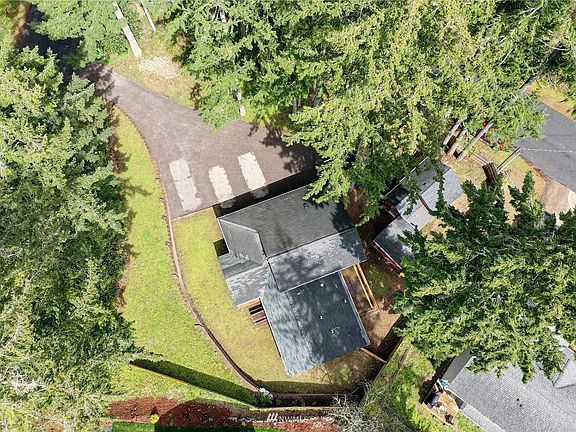 2nd image of 19418 24th St