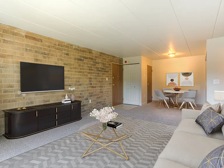 Windsor Woods Apartments — Photo 10