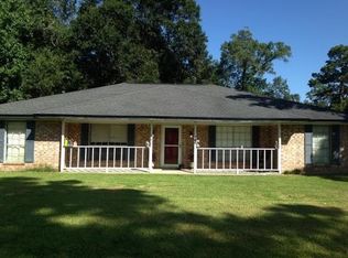 990 Norbert St, Bridge City, TX 77611