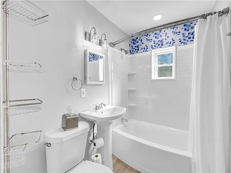 315 Evans St — Photo 25