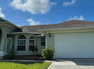 810 Dartmouth Ct, Lehigh Acres, FL 33936