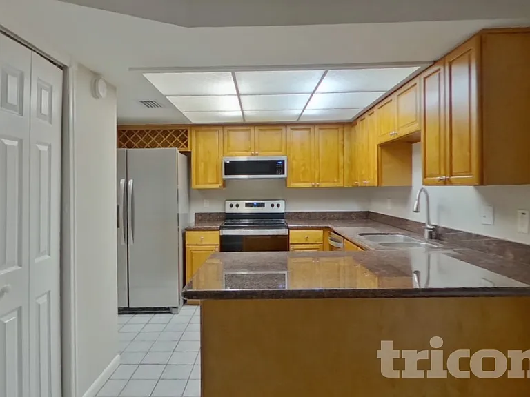 2814 Cedaridge Dr — Photo 5
