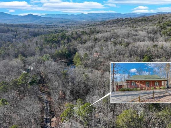 250 Winding Creek Ln, Clarkesville, GA 30523