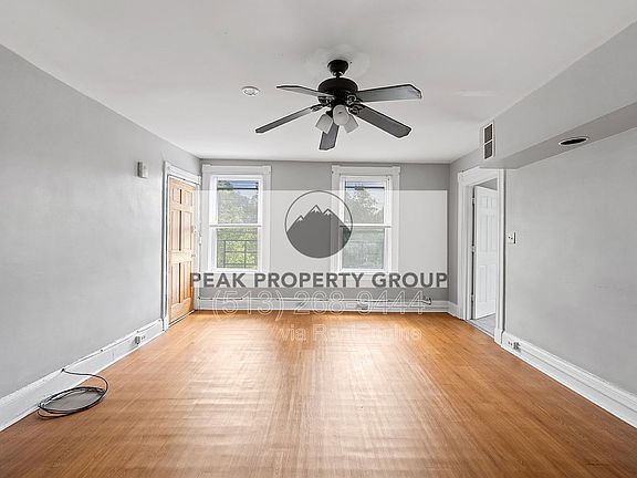3rd image of 494 Riddle Rd APT 3