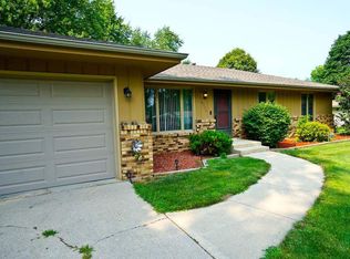 6272 Graydon Rd, Rockford, IL 61109