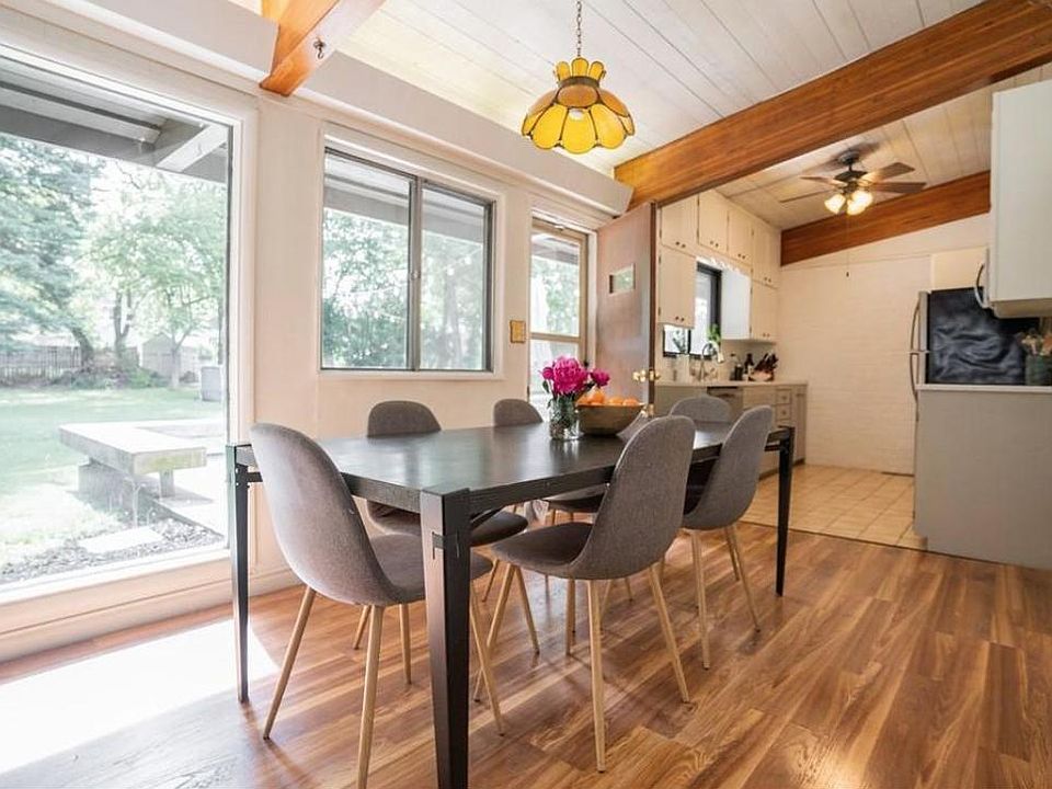 dining area between kitchen and living areas - the pantry/mudroom door enters into the space between the living and dining rooms