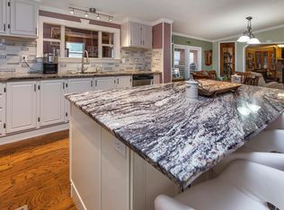 748 Duckworth Ln, Denver, NC 28037