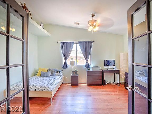4th image of 9613 Kinlock Ct