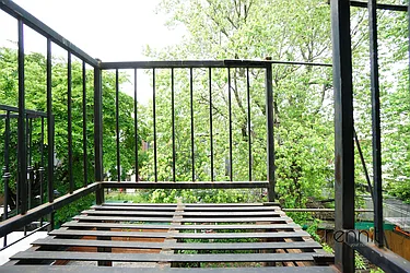 Rented by Rennit Inc.