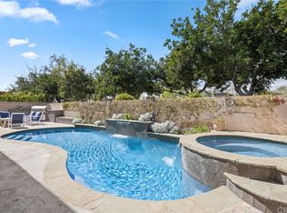 2709 Starbird Dr, Costa Mesa, CA 92626