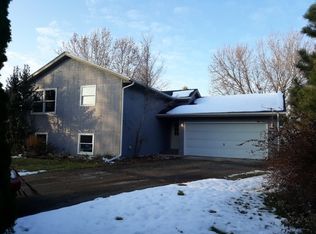 1209 W 10th St, Belvidere, IL 61008