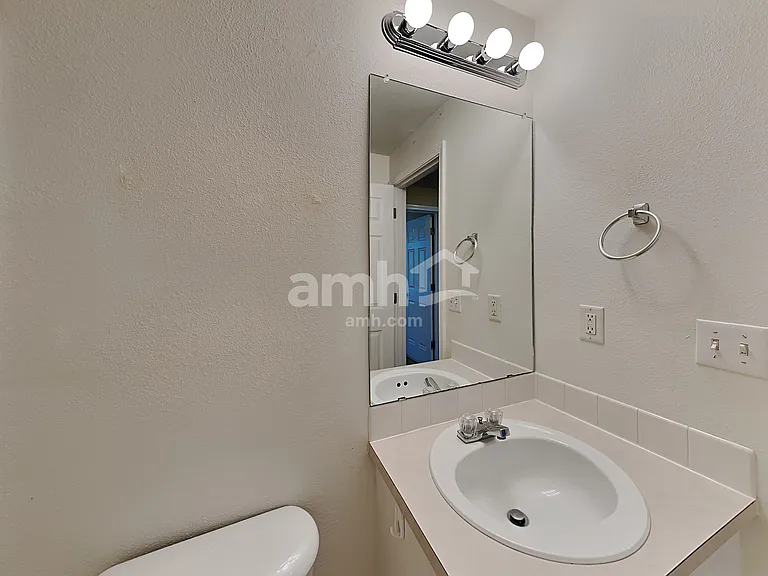20592 SW Gracie St — Photo 15