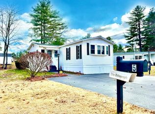 5 Plainfield Ln, Nashua, NH 03062