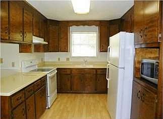 5th image of 5793 Hermitage Cir