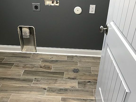 5th image of 109 Sheep Path Dr