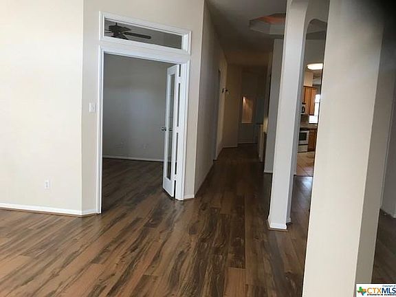 4th image of 423 Ponderosa Dr