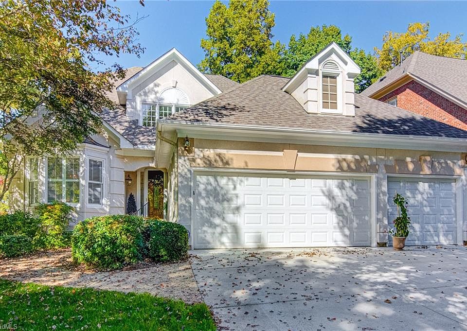 1st image of 37 Kinglet Cir