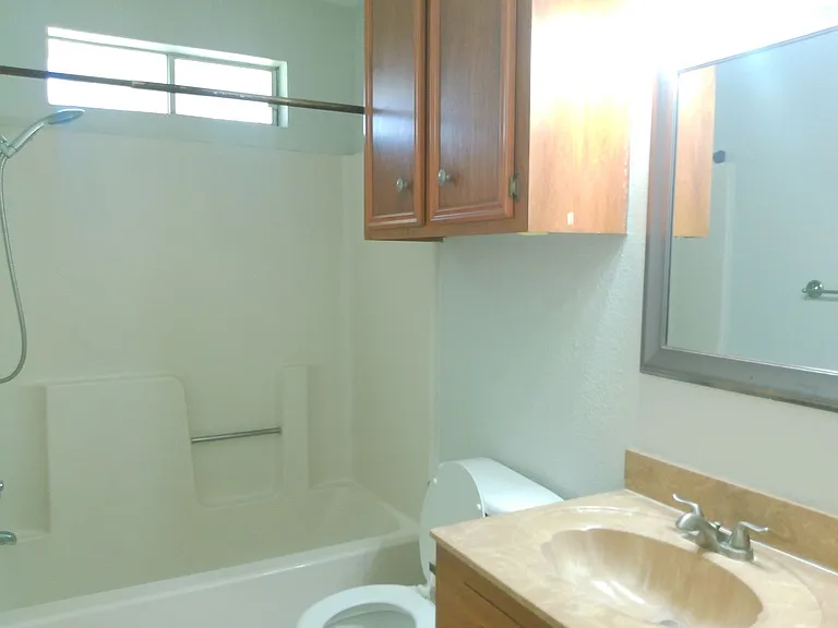 2614 Camargo Dr — Photo 9