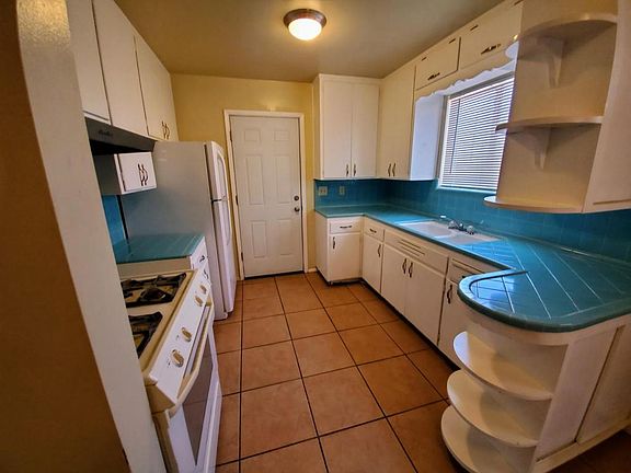 2nd image of 7511 N 12th St Unit 1