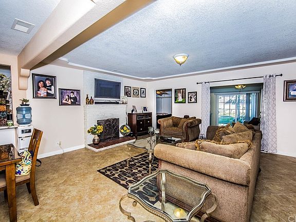 5th image of 323 S Smith Ave