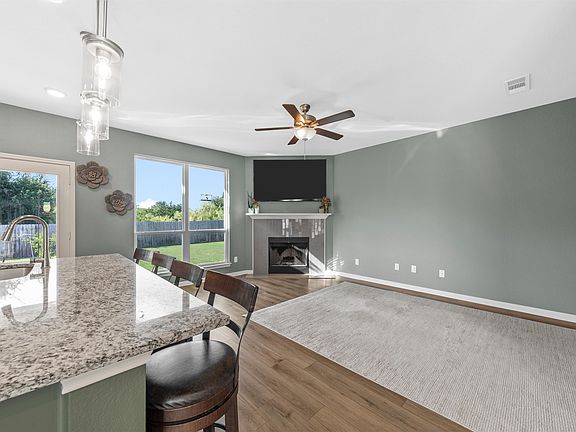5th image of 6940 Sulphur Ct