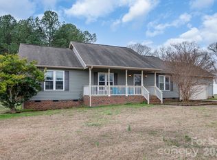 104 Fallston Heights Dr, Lawndale, NC 28090