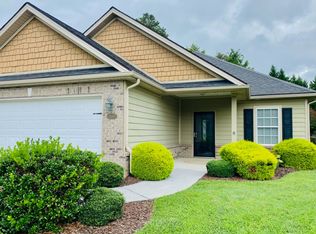 43 Dunham Cir, Johnson City, TN 37601