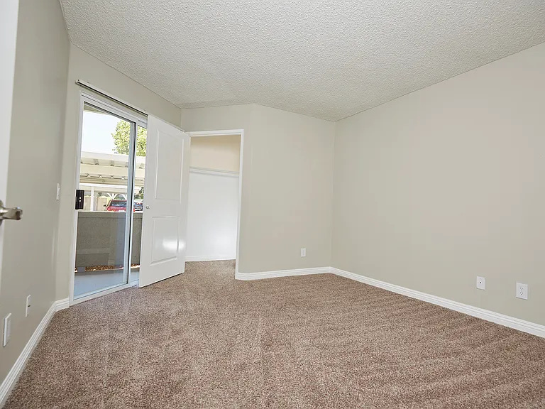 Morning Ridge Apartments — Photo 31