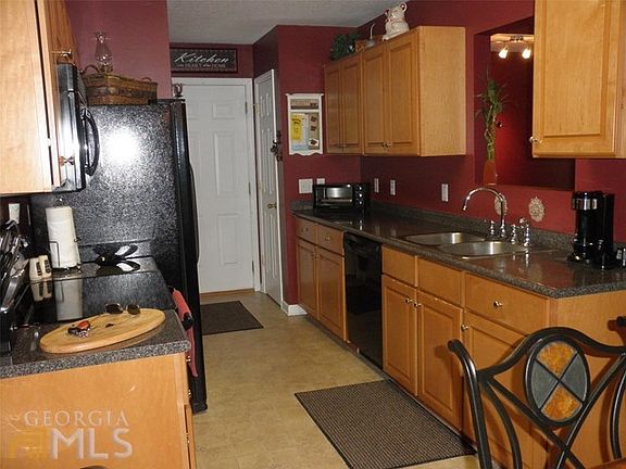 3rd image of 5034 Scotch Pine Ave