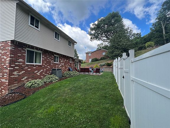 4th image of 159 Skyview Dr