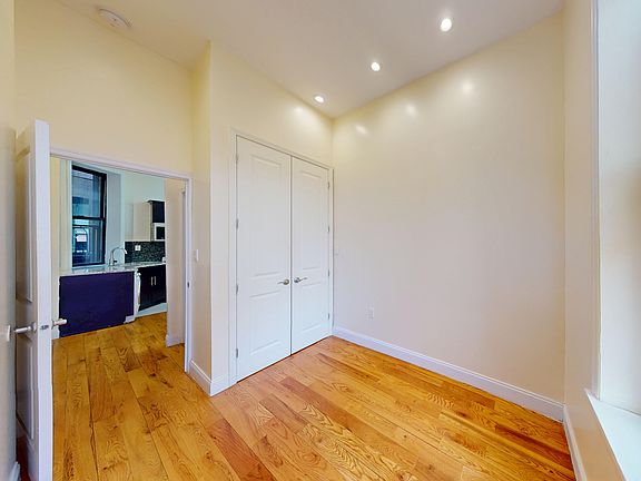 4th image of 635 Saint Marks Ave #1A
