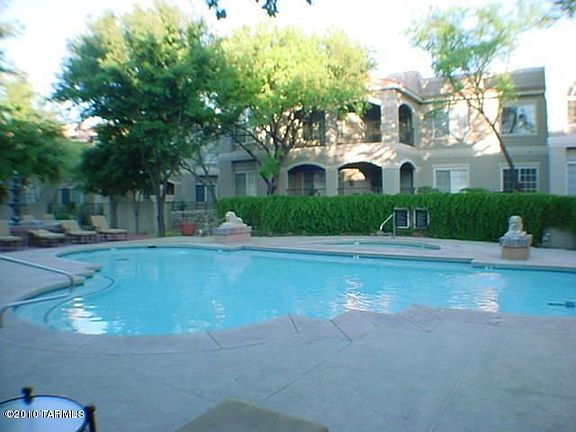 4th image of 1500 E Pusch Wilderness Dr