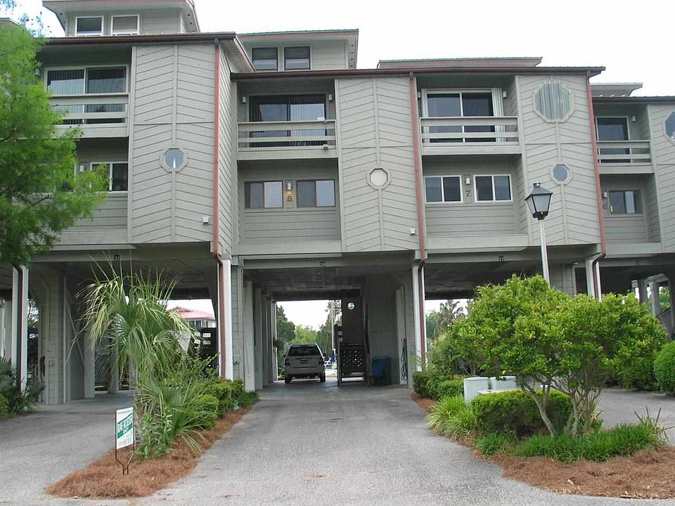 1st image of 29 Harbour Point Dr #0