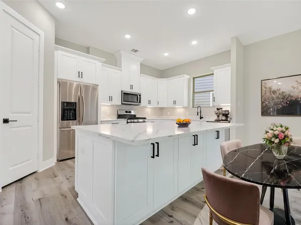 4902 Wunder Way, Houston, TX 77069
