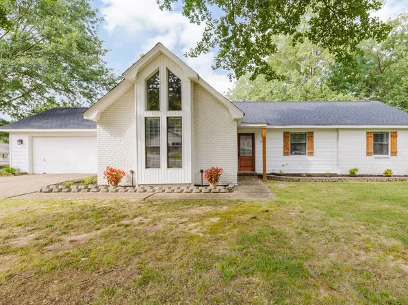 2501 Brookwood Dr, Benton, AR 72015