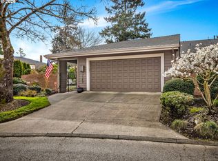 7242 SW Lake Bluff Ct, Wilsonville, OR