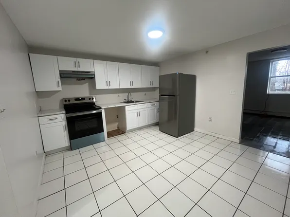 6 Belle Ct #C, New Windsor, NY 12553