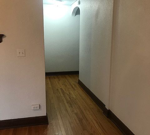 3rd image of 727 N Capitol Ave APT 301