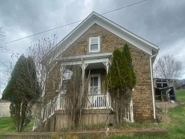 1st image of 209 Redstone Church Rd