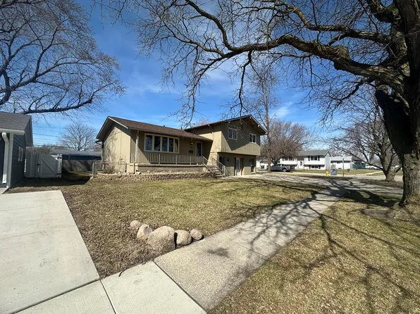 1720 N 29th St, Fort Dodge, IA 50501